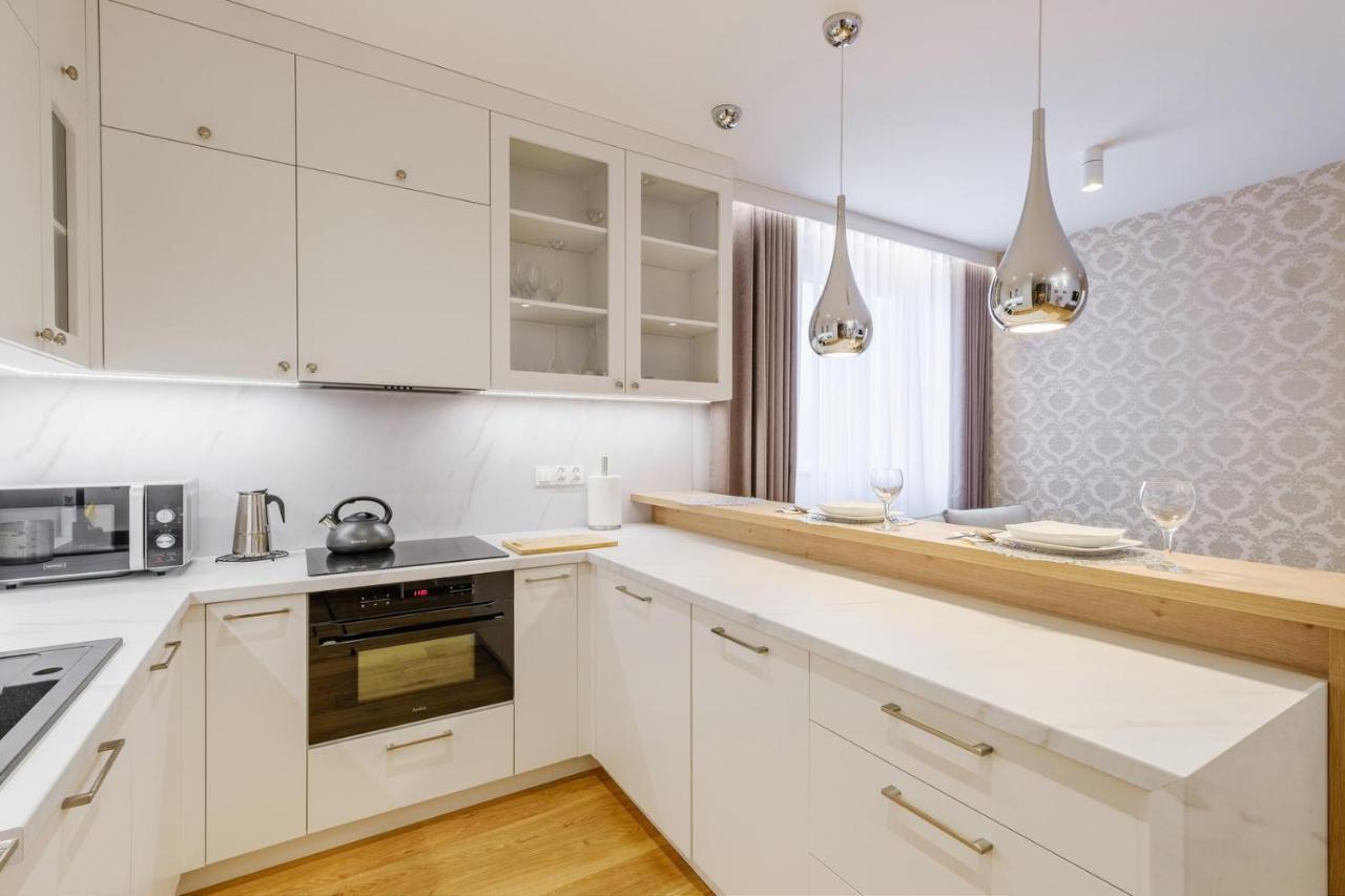 Florencja - Nowy Apartament W Centrum Miasta Z Klimatyzacja Oraz Zadaszonym Parkingiem W Cenie Nowy Targ Exteriör bild